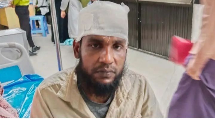 রামুতে পাওনা টাকা ফেরত চাওয়ায় দোকানদারের মাথায় গুলি